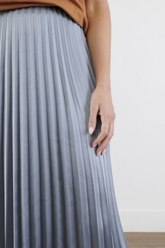 knee length skirts jabong