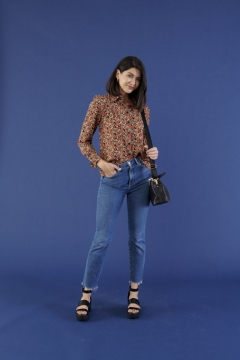 modest tops and blouses