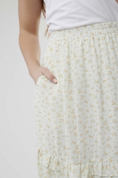 Elastic Waist Ruffle Skirt