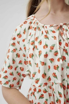 Top Tie Neck Raglan Sleeve