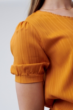 Top V Neck Neckline Detail