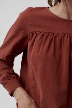 womens brown long sleeve pin tuck top