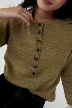 womens green raglan sleeve button sweater top