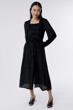 Molly - Dress Square Neck Long Sleeve Velvet